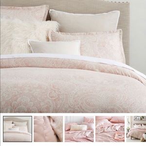Pottery barn Vanessa duvet cover